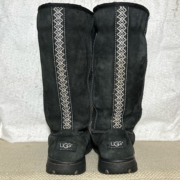 Ugg Women's Ultimate Tall Braid Black Leather/Sheepskin Lining Winter Boots Sz 8 - Picture 4 of 12